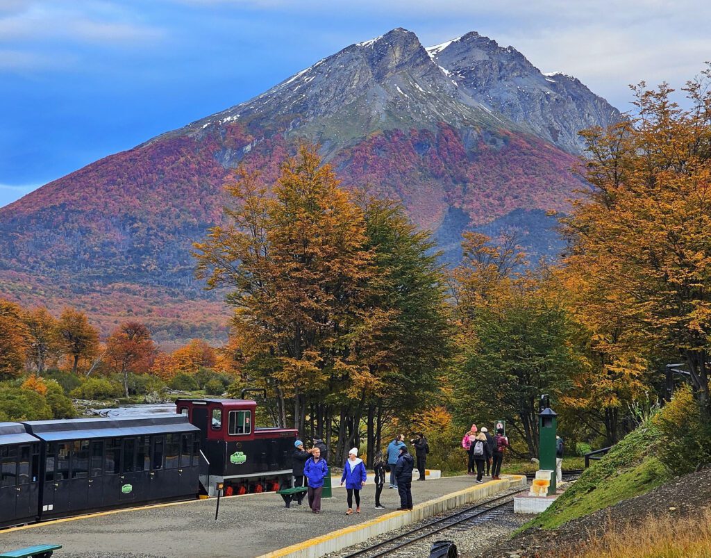 Parque Nacional - Parada del tren - Lauke Tours