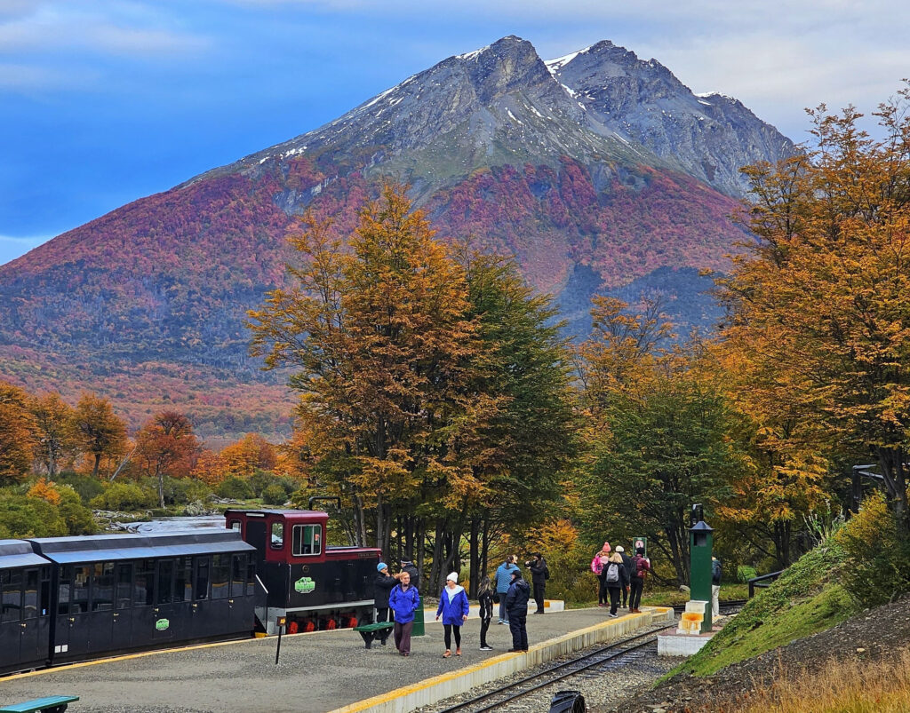 Parque Nacional - Parada del tren - Lauke Tours